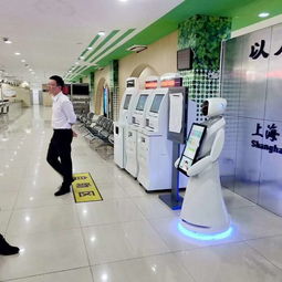 穿山甲机器人助力河北医院 智能导诊迎宾机器人服务价格解析